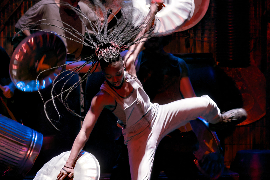 STOMP
