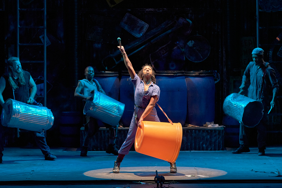 STOMP